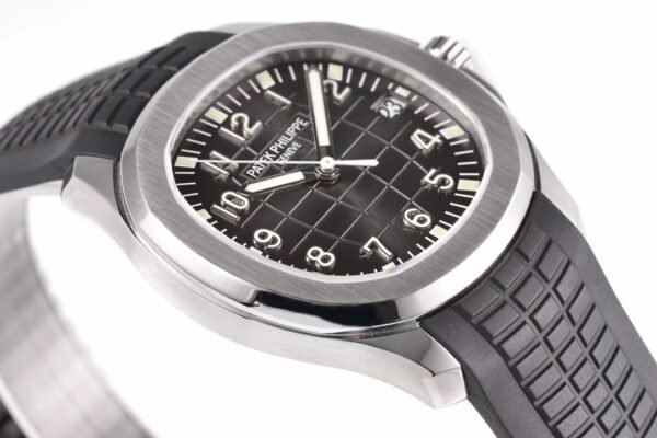 Patek Philippe AQUANAUT 5167A-001  ZF