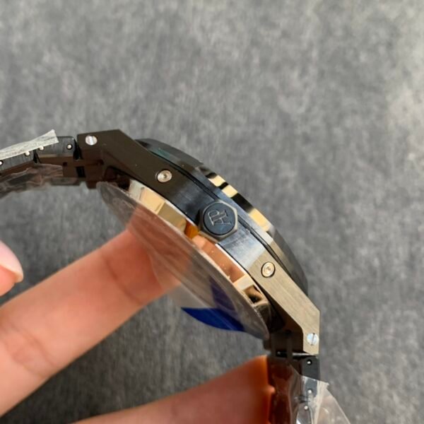 Audemars Piguet  ROYAL OAK 26579CE