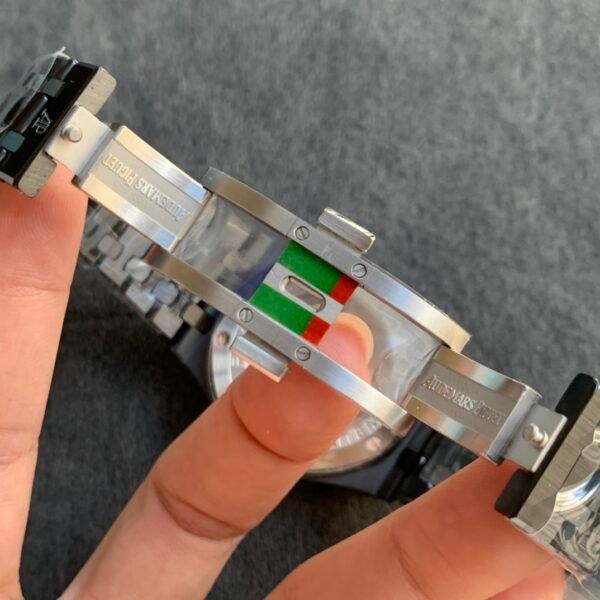 Audemars Piguet  ROYAL OAK 26579CE