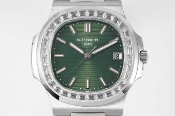 Patek Philippe Nautilus 5711/1300A-001 Olive Green Dial PPF