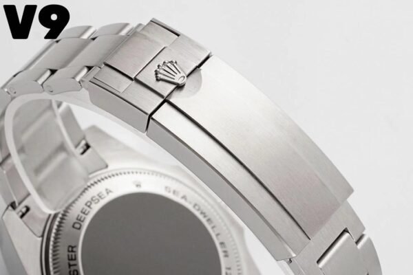 ROLEX SEA-DWELLER 126660 V9F