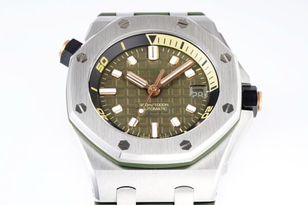 IMG_1750_副本 Audemars Piguet ROYAL OAK Offshore 15720 Avocado