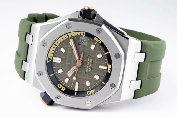 IMG_1754_副本 Audemars Piguet ROYAL OAK Offshore 15720 Avocado
