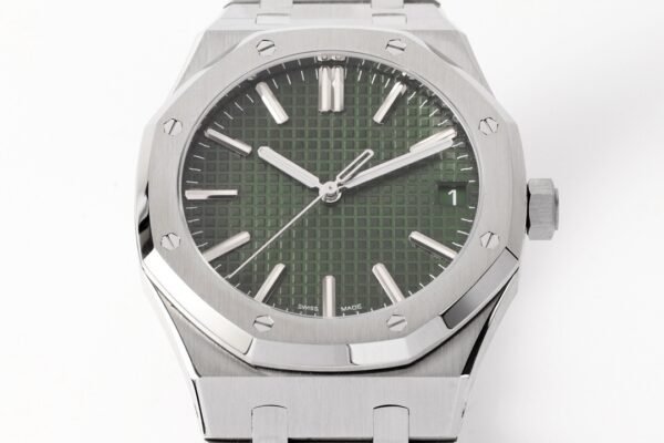 Audemars Piguet  ROYAL OAK 15510