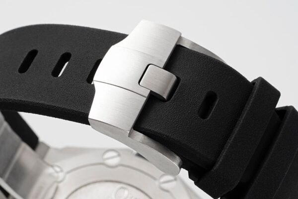 Audemars Piguet  ROYAL OAK Offshore 15703