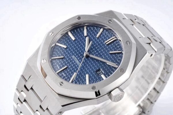 Audemars Piguet  ROYAL OAK  15400