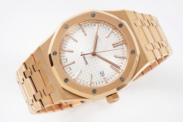 Audemars Piguet  ROYAL OAK  15400