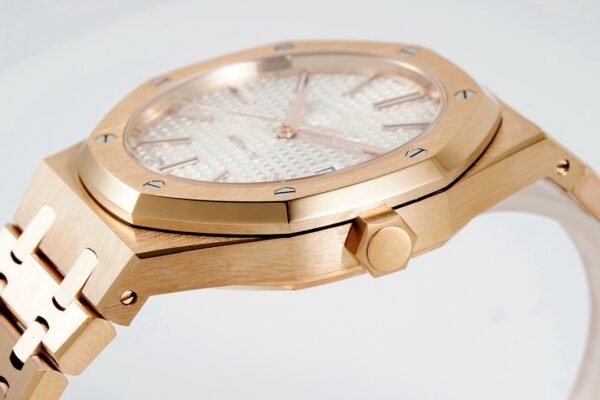 Audemars Piguet  ROYAL OAK  15400