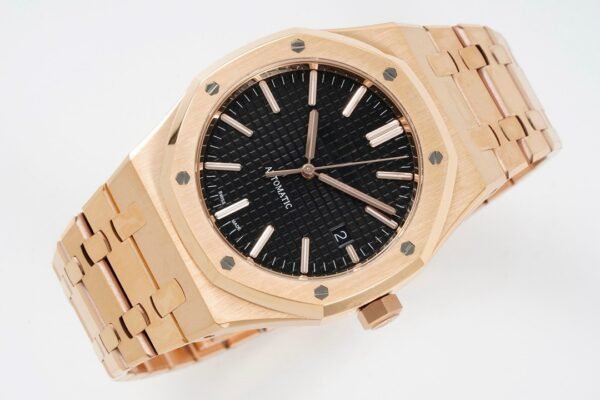 Audemars Piguet  ROYAL OAK  15400