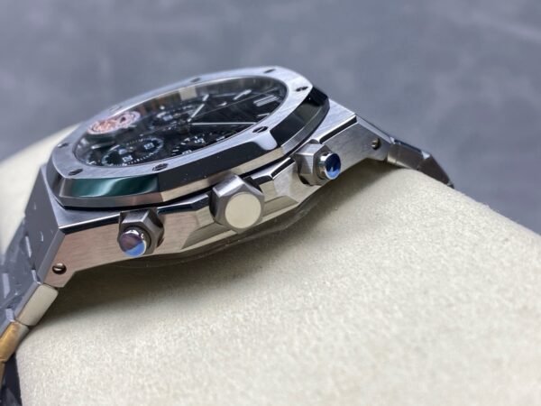 Audemars Piguet  ROYAL OAK 26240ST  APS