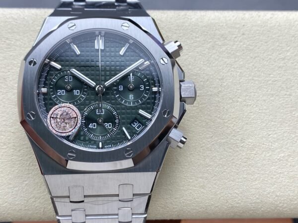 Audemars Piguet  ROYAL OAK 26240ST  APS