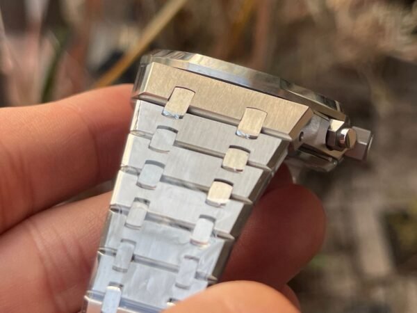 Audemars Piguet  ROYAL OAK 26240ST  APS