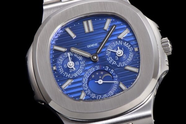 Patek Philippe Nautilus 5740/1G-001