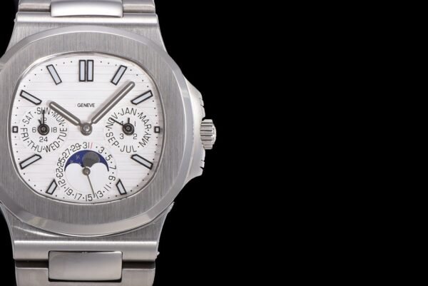 Patek Philippe Nautilus 5740/1G-001