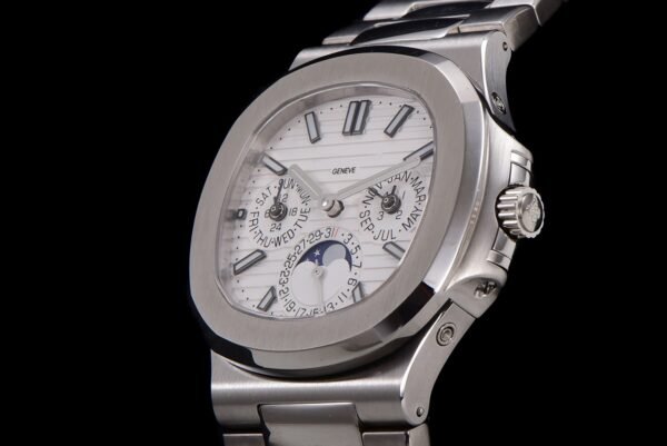 Patek Philippe Nautilus 5740/1G-001