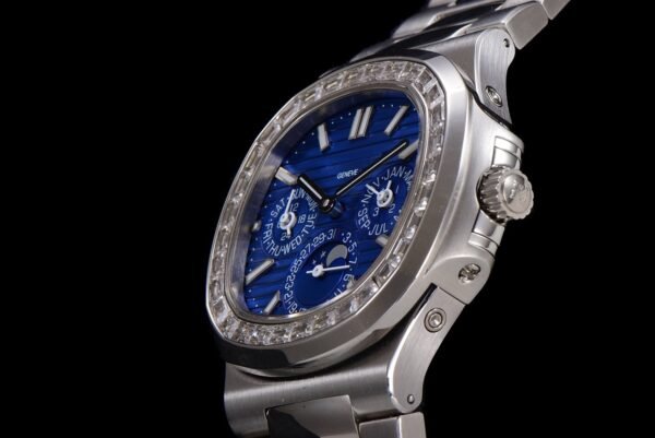 Patek Philippe Nautilus 5740/1G-001