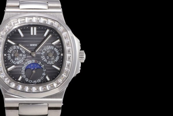 Patek Philippe Nautilus 5740/1G-001