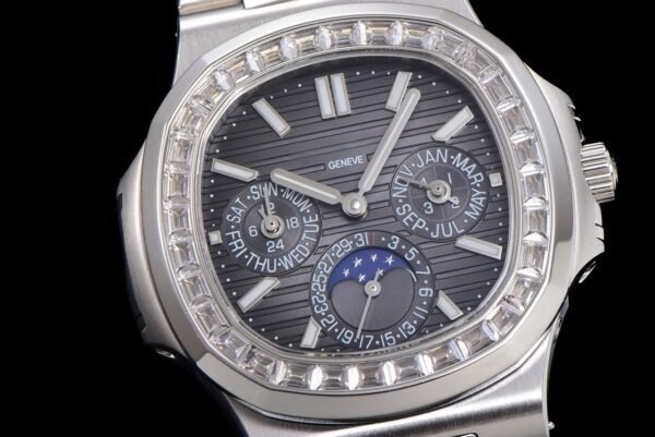 Patek Philippe Nautilus 5740/1G-001