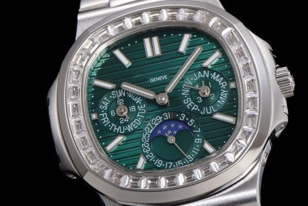 Patek Philippe Nautilus 5740/1G-001