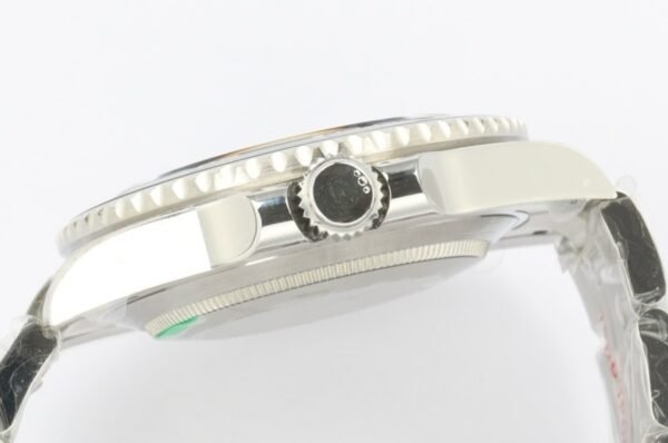 ROLEX  SUBMARINER 126610 LN VSF