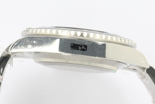 ROLEX  SUBMARINER 126610 LN VSF