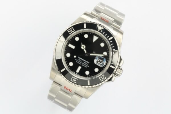 ROLEX  SUBMARINER 126610 LN VSF