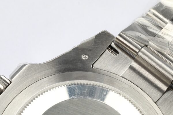 ROLEX  SUBMARINER 126610 LN VSF