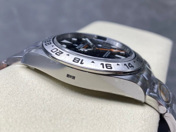 ROLEX  EXPLORER II   M226570-0002  ARF