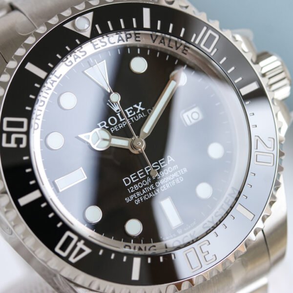 imgHD_78a8dd5d_20250828_cmp_i1756360954597_2367_0_3.jpg ROLEX DEEPSEA m136660-0006