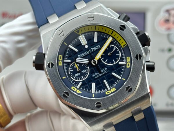 Audemars Piguet  ROYAL OAK OFFSHORE 26703ST