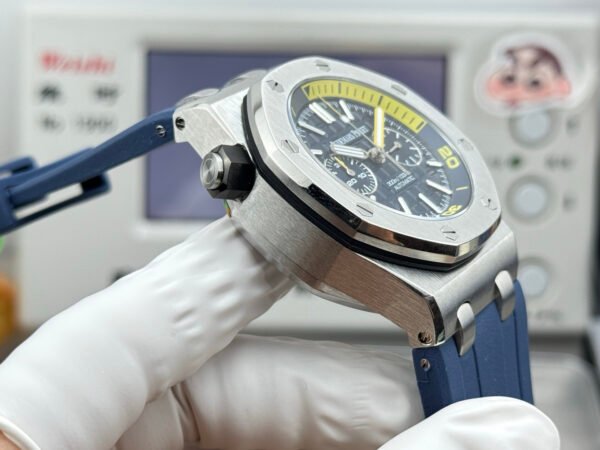Audemars Piguet  ROYAL OAK OFFSHORE 26703ST