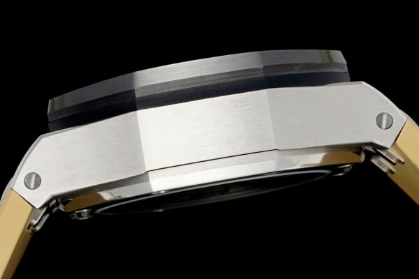 Audemars Piguet  ROYAL OAK OFFSHORE  26420SO