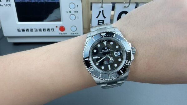 img_332961f2_20250806_i1754493375321_5429_0_8.jpg ROLEX SEA-DWELLER 126600 Single Red VSF