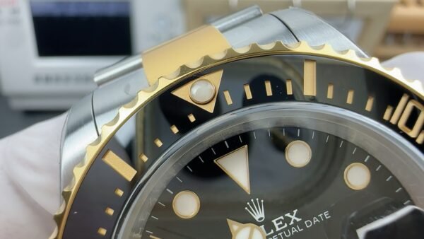 ROLEX SEA-DWELLER 126603 VSF