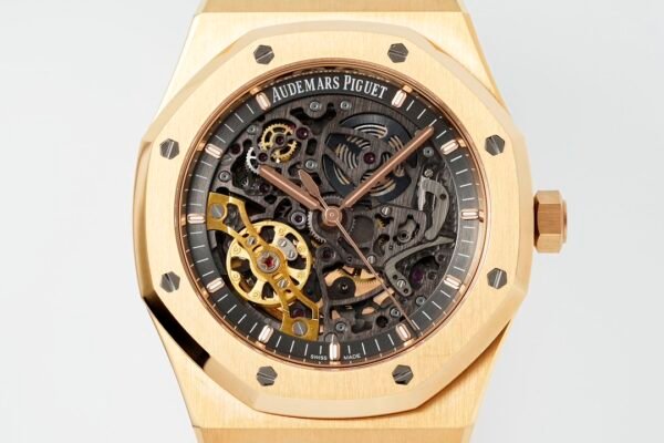 Audemars Piguet  ROYAL OAK  15407