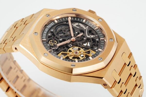 Audemars Piguet  ROYAL OAK  15407