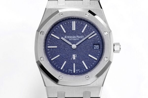 Audemars Piguet  ROYAL OAK 16202BC