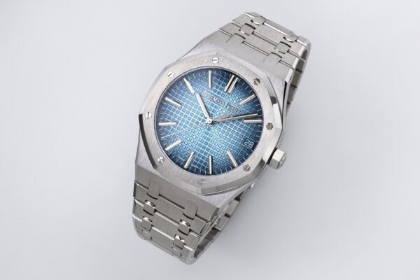 Audemars Piguet  ROYAL OAK 15510