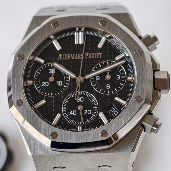 Audemars Piguet  ROYAL OAK 26240ST