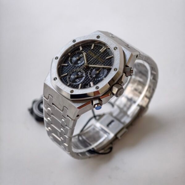 Audemars Piguet  ROYAL OAK 26240ST