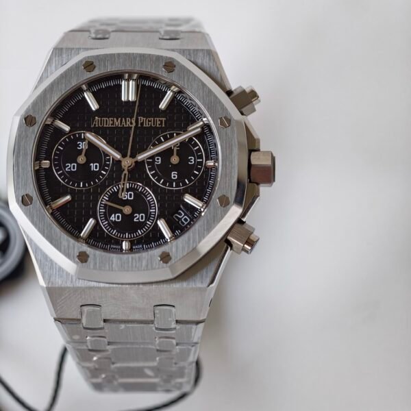 Audemars Piguet  ROYAL OAK 26240ST