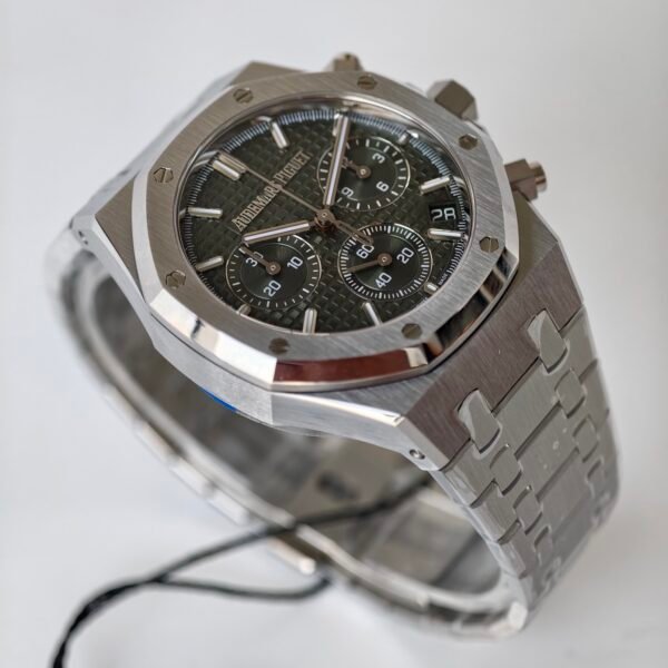 Audemars Piguet  ROYAL OAK 26240ST