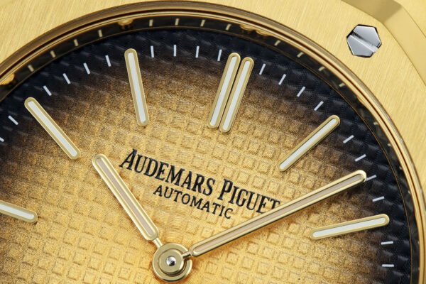 Audemars Piguet  ROYAL OAK 16202BA