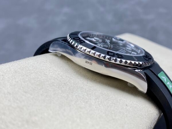 ROLEX YACHT MASTER  M226659-0002  ARF