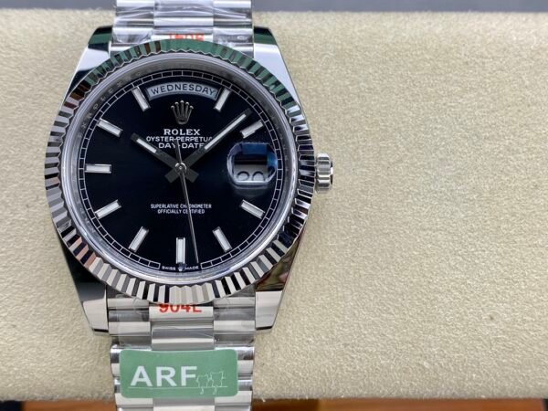 ROLEX DAY-DATE  M228236-0003  ARF