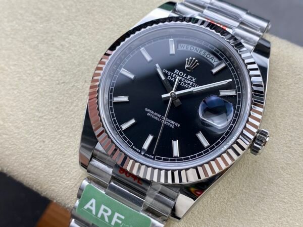 ROLEX DAY-DATE  M228236-0003  ARF