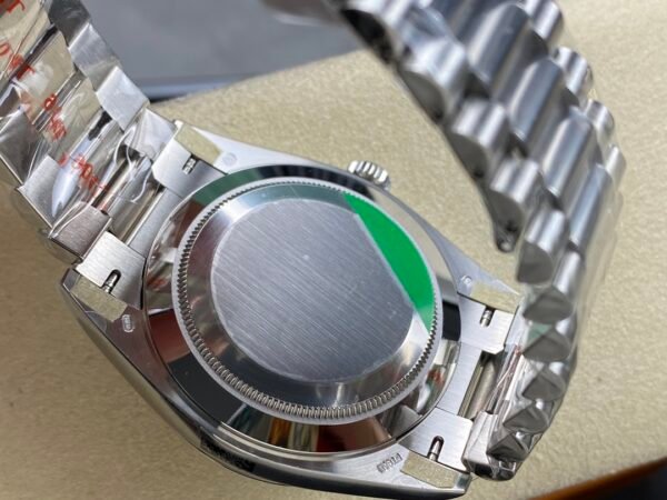 ROLEX DAY-DATE  M228236-0003  ARF