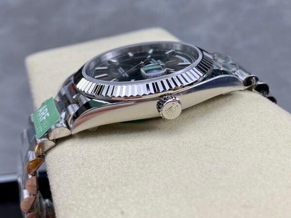 ROLEX DAY-DATE  M228239-0060  ARF