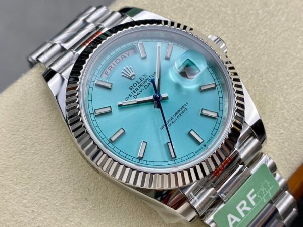 ROLEX DAY-DATE  M228236-0018  ARF