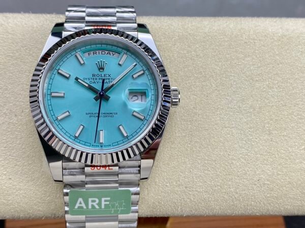 ROLEX DAY-DATE  M228236-0018  ARF